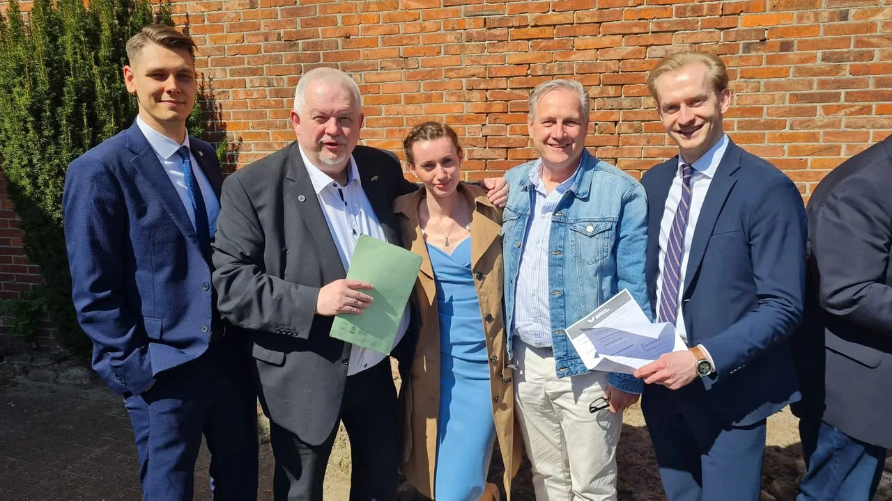 Die Delegierten des AfD-Kreisverbandes Northeim waren heute auf dem Landesparteitag i …