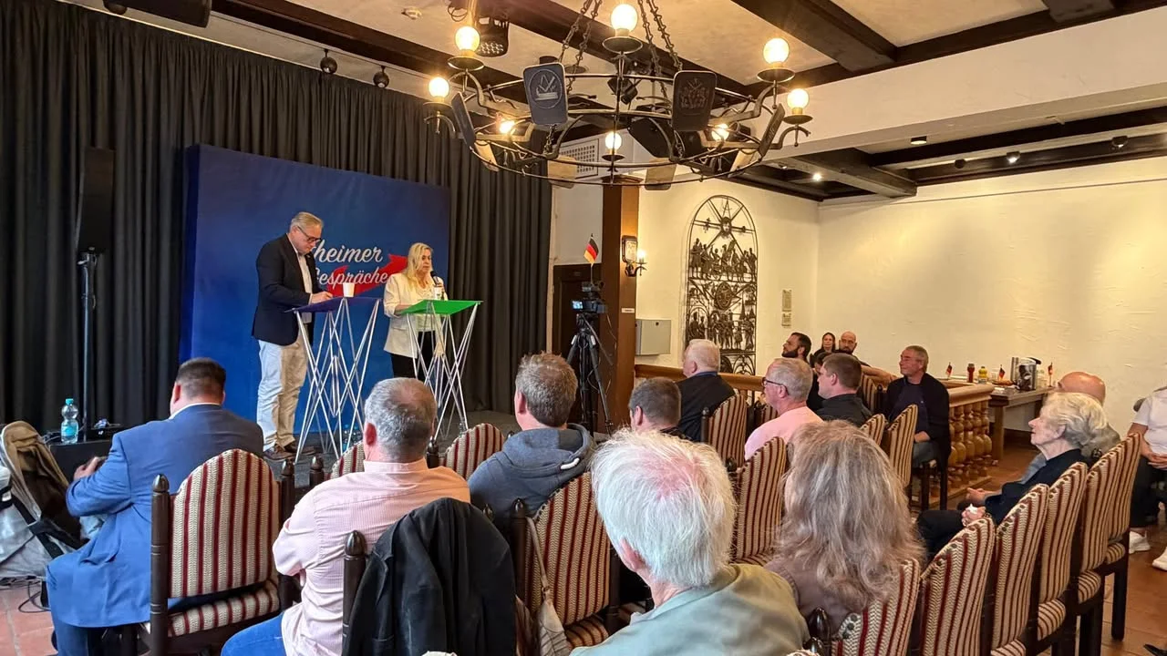 Kinderschutz statt Parteitaktik – Angela Rudzka bei den Northeimer Gesprächen Gut bes …