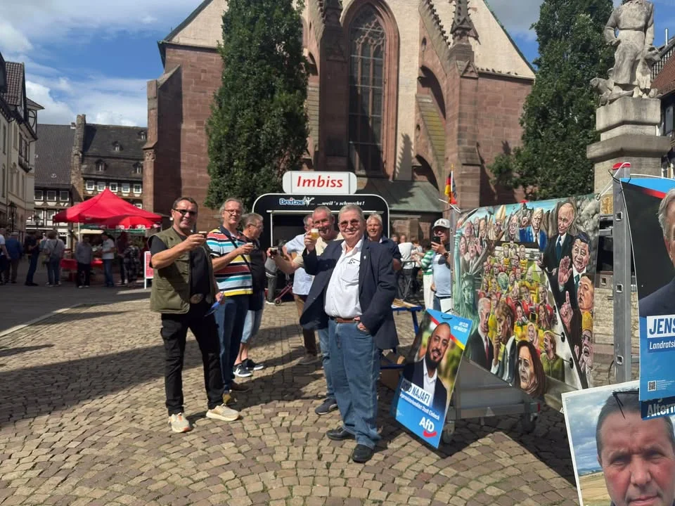 🇩🇪 GROSSKAMPFTAG IM LANDKREIS NORTHEIM – INFOSTAND IN EINBECK