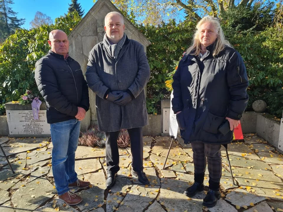 Am sogenannten Stillen Tag, dem Volkstrauertag war der #AfD Kreisverband #Northeim mi …