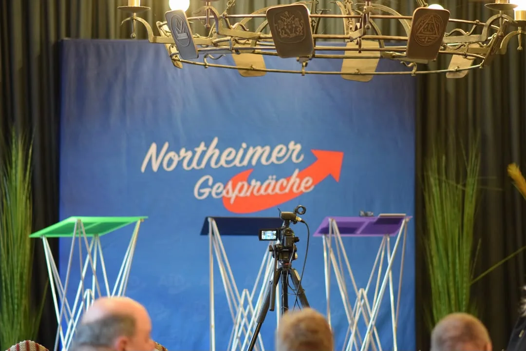 Northeimer Gespräche Teil VII Der Northeimer Bürgersaal SEHR GUT besucht