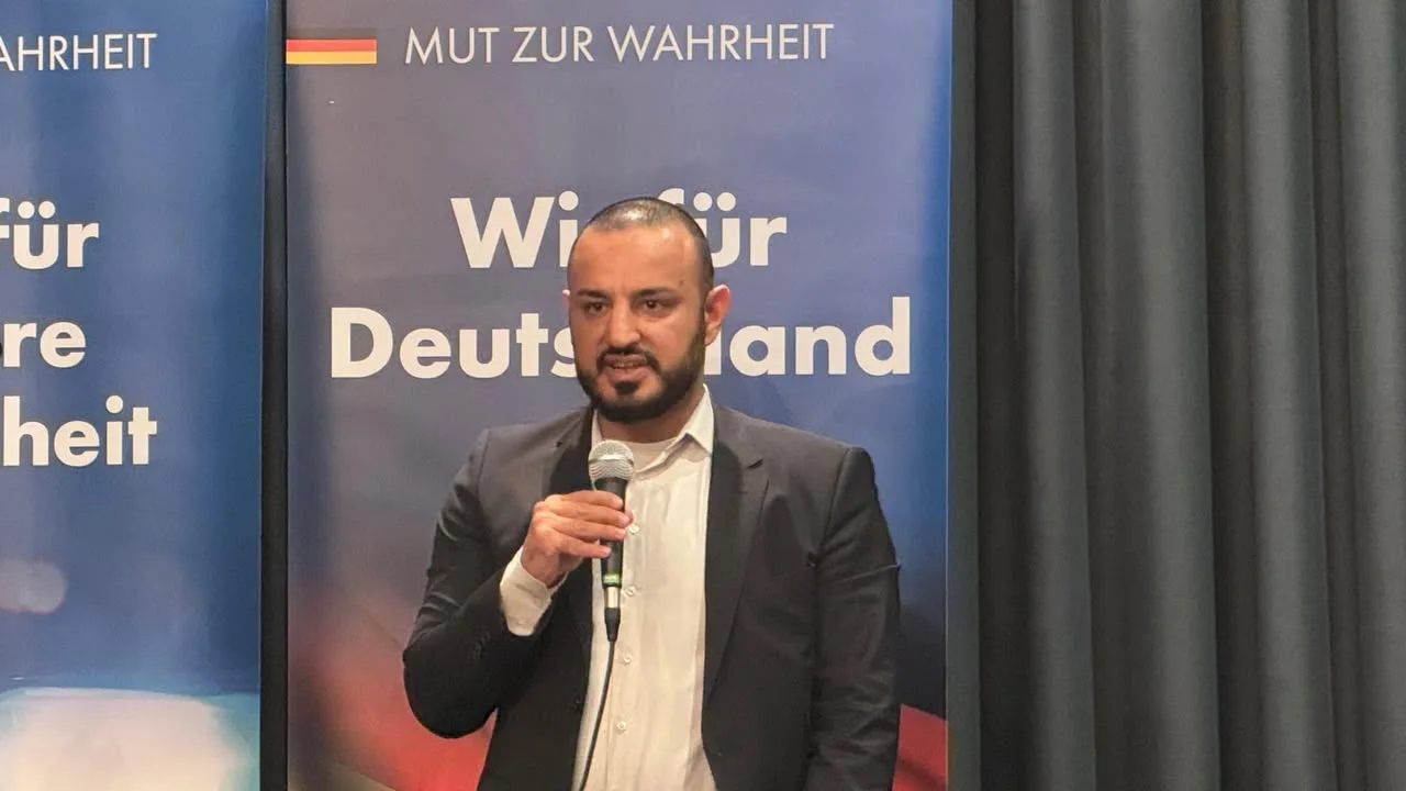 Erfolgreicher Neujahrsempfang trotz Einschüchterungsversuchen vor der Tür Der altehrw …