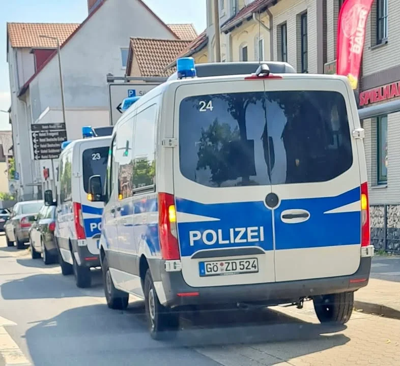 🛑 Wieder Polizeieinsatz in Northeim – immer dasselbe Milieu