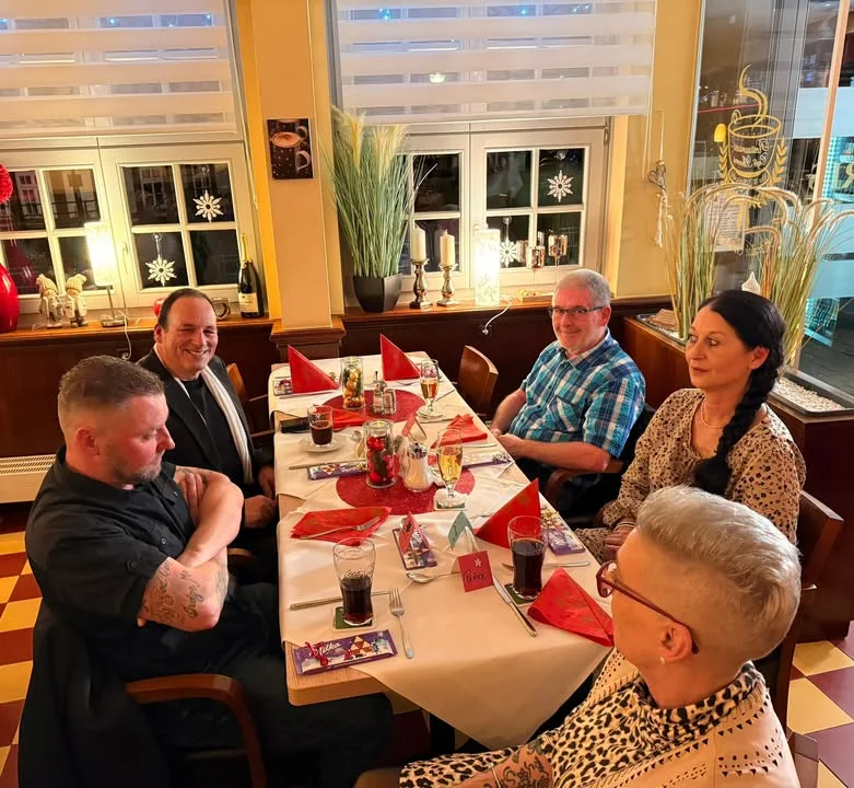 🎄Weihnachtsfeier des AfD-KV Northeim🎄 Gestern durften wir gemeinsam mit vielen Mitgli …